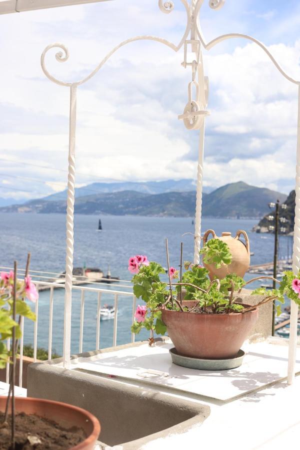Casa Tarantino Capri charming apartments Bagian luar foto